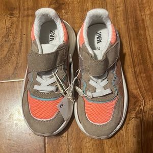 Zara sneakers unisex